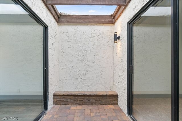 2567 Pera Circle, Las Vegas, NV 89121