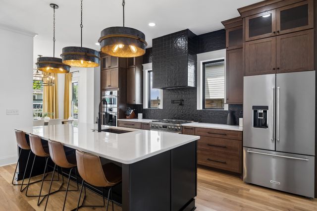 1012 Lawrence Ave, Nashville, TN 37204