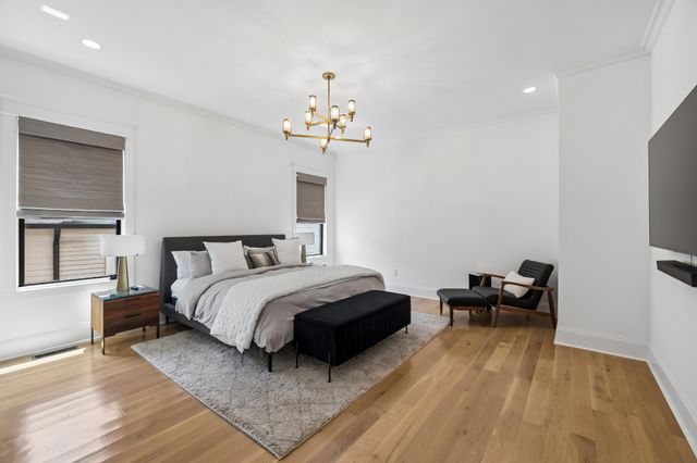 1012 Lawrence Ave, Nashville, TN 37204