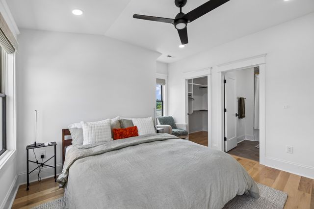 1012 Lawrence Ave, Nashville, TN 37204