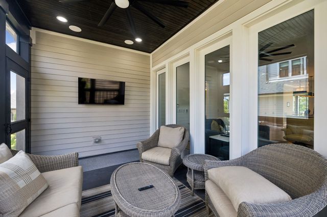 1012 Lawrence Ave, Nashville, TN 37204