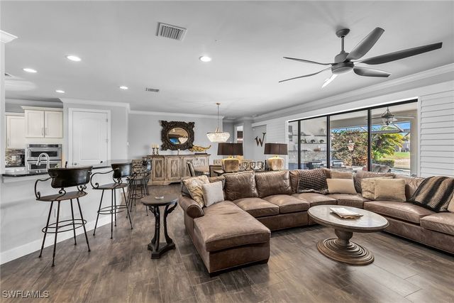 7072 Live Oak DR, Naples, FL 34114