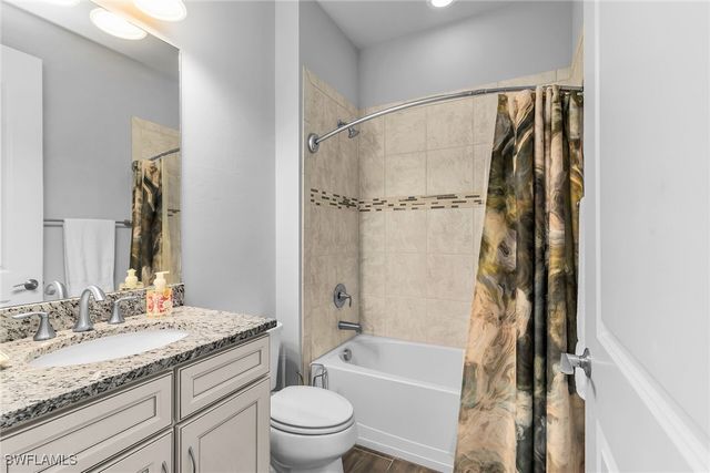 7072 Live Oak DR, Naples, FL 34114