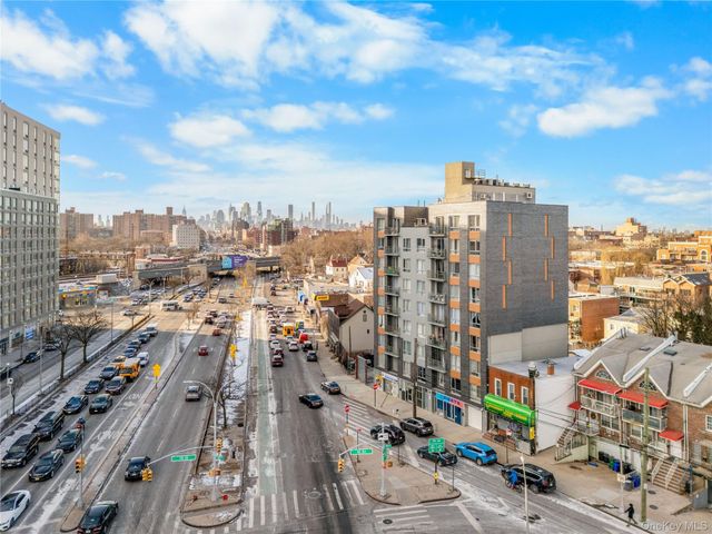 7009 45th Avenue 3D, Woodside, NY 11377