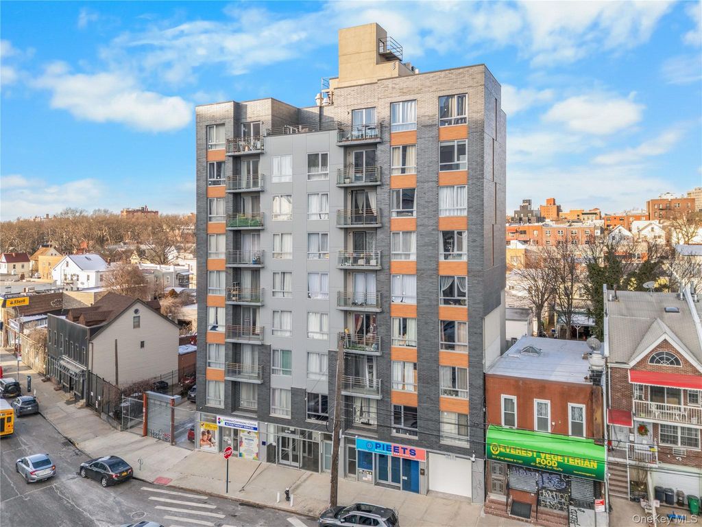 7009 45th Avenue 3D, Woodside, NY 11377