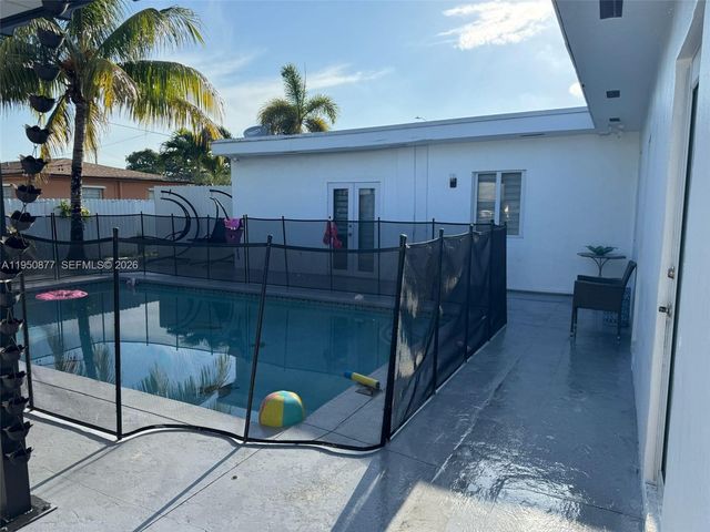 3480 E 9th Ct, Hialeah, FL 33013