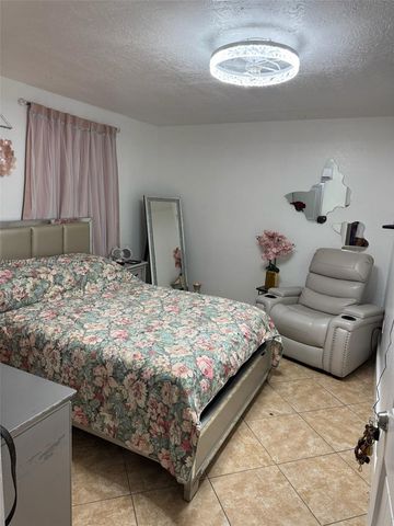 3480 E 9th Ct, Hialeah, FL 33013