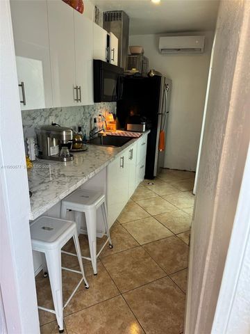 3480 E 9th Ct, Hialeah, FL 33013