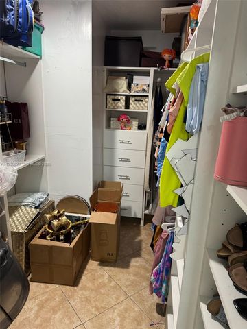 3480 E 9th Ct, Hialeah, FL 33013