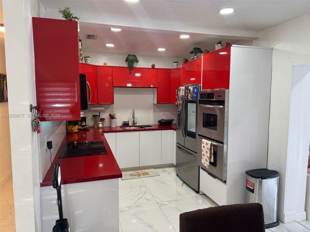 3480 E 9th Ct, Hialeah, FL 33013