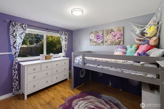 8554 NE 137th Pl, Kirkland, WA 98034