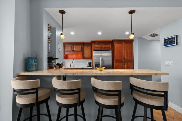 4280 Galt Ocean Drive 27D, Fort Lauderdale, FL 33308