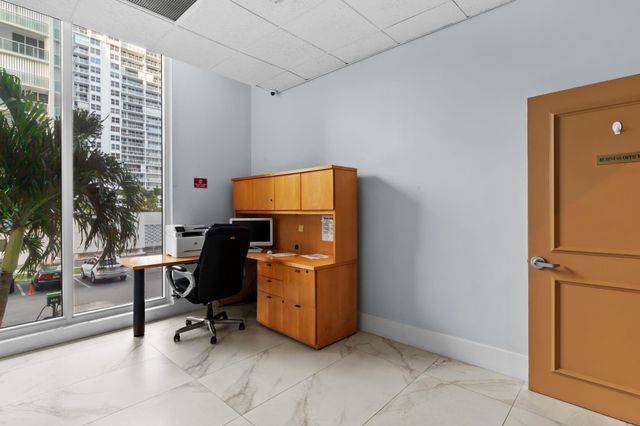 4280 Galt Ocean Drive 27D, Fort Lauderdale, FL 33308