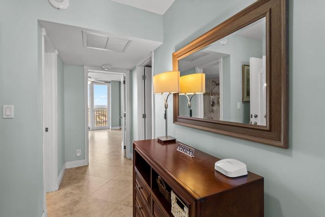 4280 Galt Ocean Drive 27D, Fort Lauderdale, FL 33308