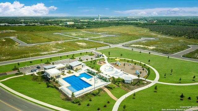 607 Fluted Shoals, Cibolo, TX 78108
