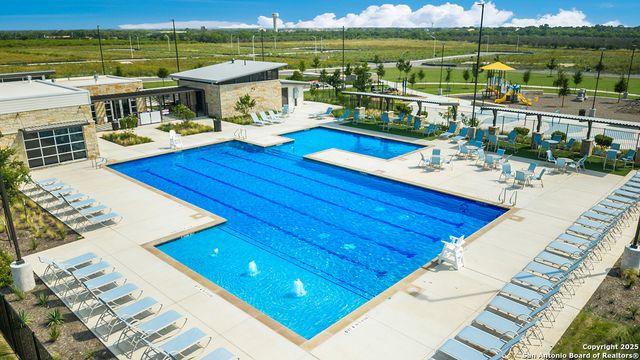 607 Fluted Shoals, Cibolo, TX 78108