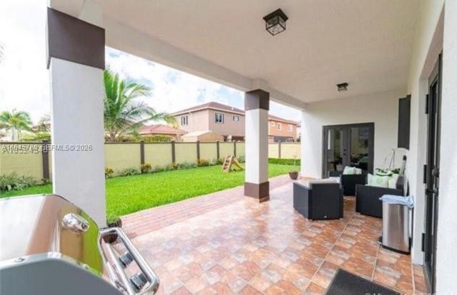 16588 SW 44 Street, Miami, FL 33185