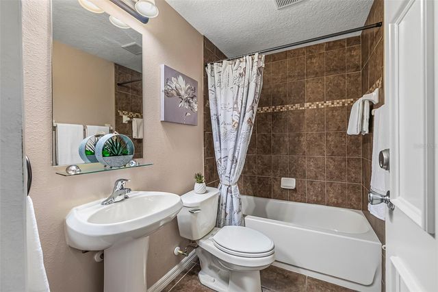 112 HURST COURT, Deland, FL 32724