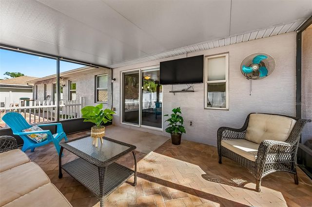 112 HURST COURT, Deland, FL 32724