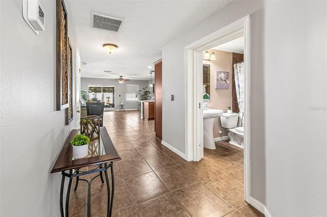 112 HURST COURT, Deland, FL 32724