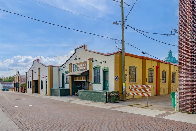 112 HURST COURT, Deland, FL 32724