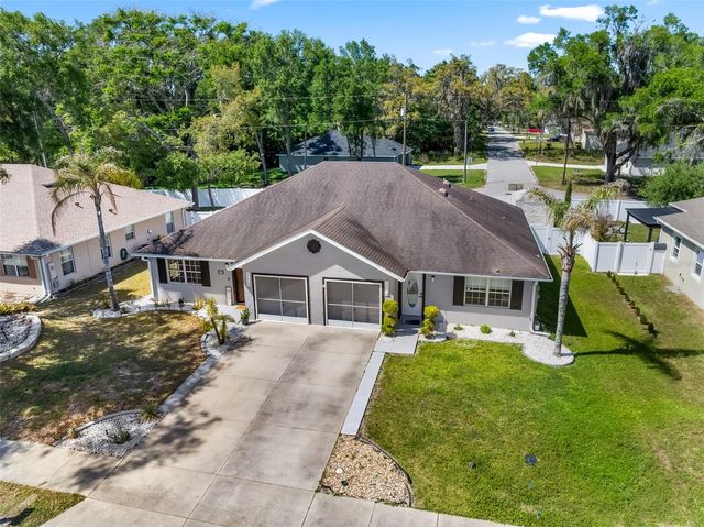 112 HURST COURT, Deland, FL 32724