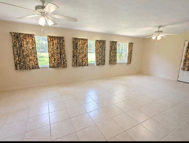 3 CROMPTON PLACE, Palm Coast, FL 32137