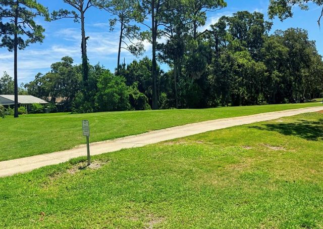 3 CROMPTON PLACE, Palm Coast, FL 32137