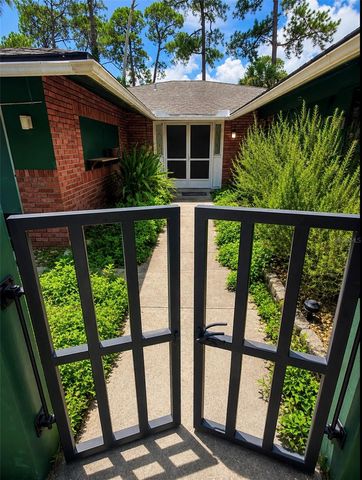 3 CROMPTON PLACE, Palm Coast, FL 32137