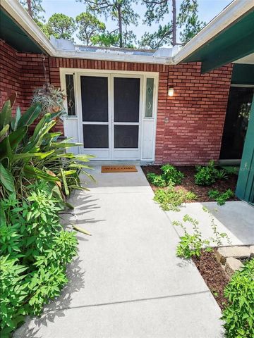 3 CROMPTON PLACE, Palm Coast, FL 32137