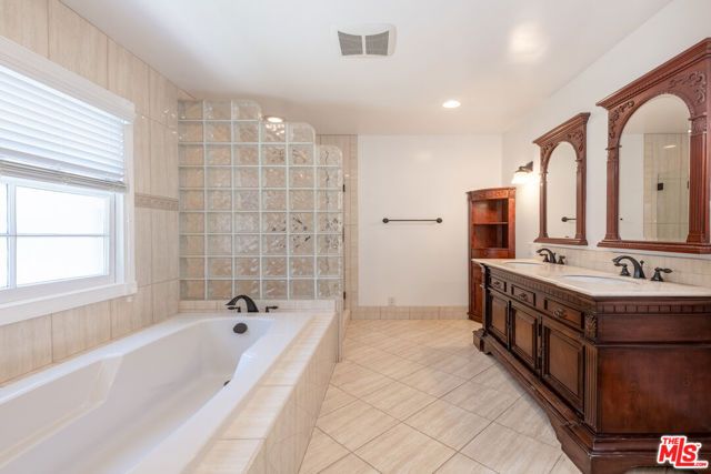 4421 Strohm Avenue, Toluca Lake (los Angeles), CA 91602