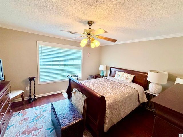 4915 W Towne Drive, Paducah, KY 42001