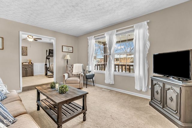 10345 Whispering Winds Street, Indianapolis, IN 46234