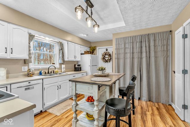 10345 Whispering Winds Street, Indianapolis, IN 46234