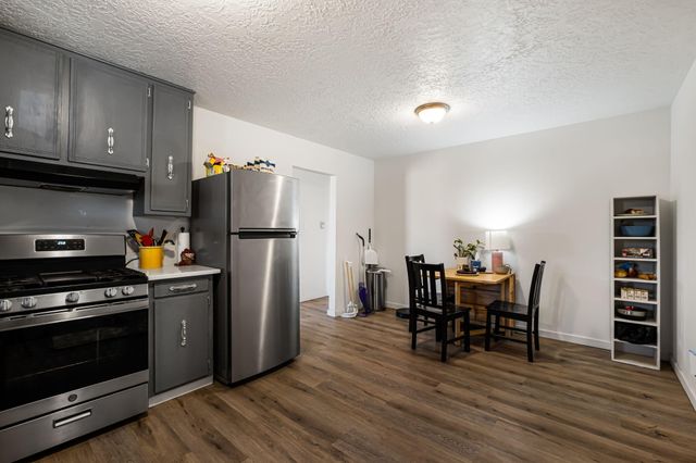 128 Espejo Street NE, Albuquerque, NM 87123