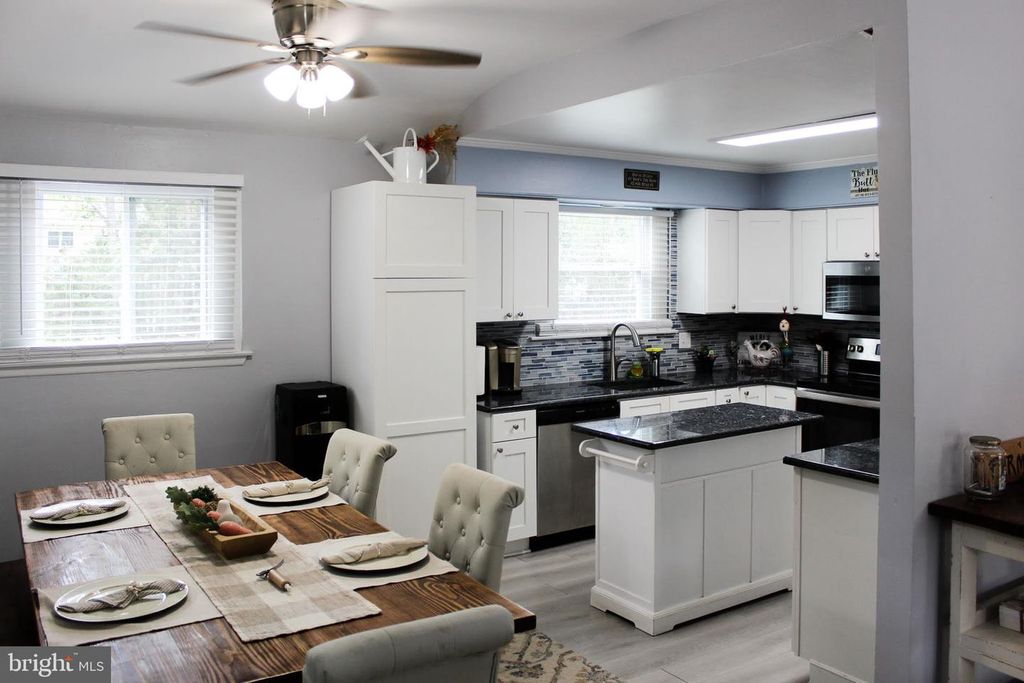 210 MONTANA TRL, BROWNS MILLS, NJ 08015 — photo 5
