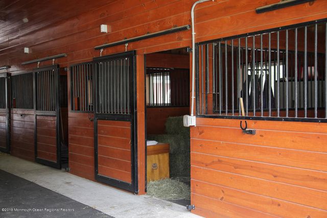 24 Squankum Road, Colts Neck, NJ 07722