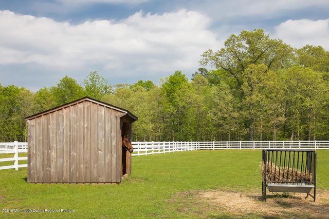 24 Squankum Road, Colts Neck, NJ 07722