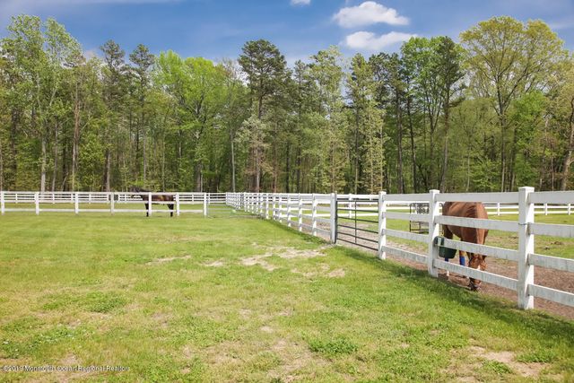 24 Squankum Road, Colts Neck, NJ 07722