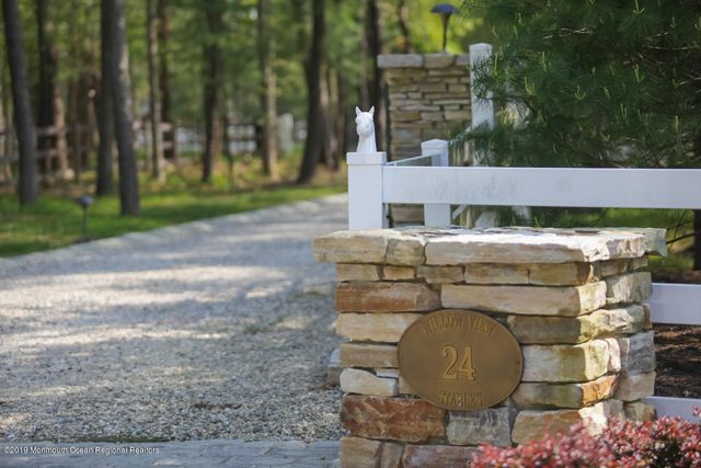 24 Squankum Road, Colts Neck, NJ 07722