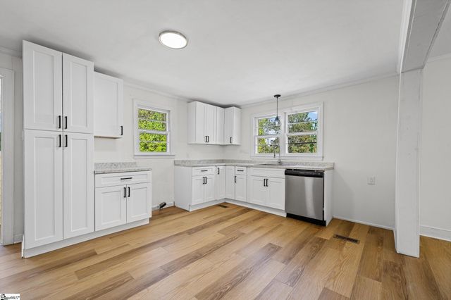 205 Kay Street, Honea Path, SC 29654