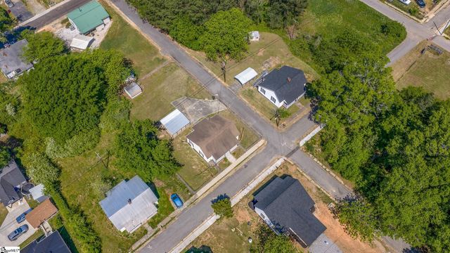 205 Kay Street, Honea Path, SC 29654