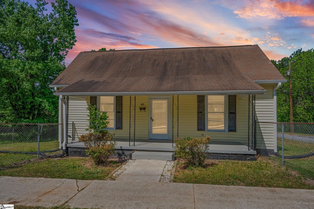 205 Kay Street, Honea Path, SC 29654