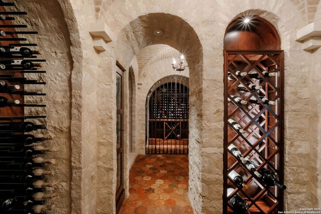 200 GENESEO RD, Terrell Hills, TX 78209