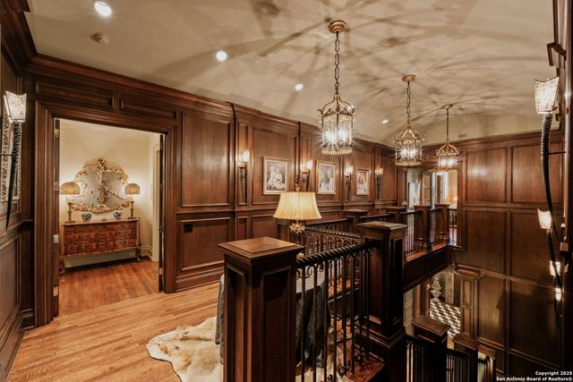 200 GENESEO RD, Terrell Hills, TX 78209