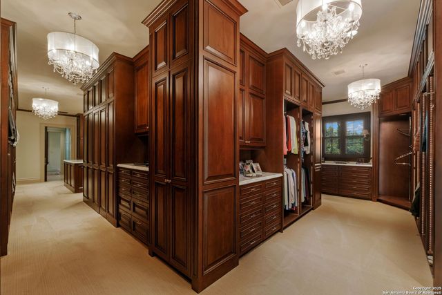 200 GENESEO RD, Terrell Hills, TX 78209