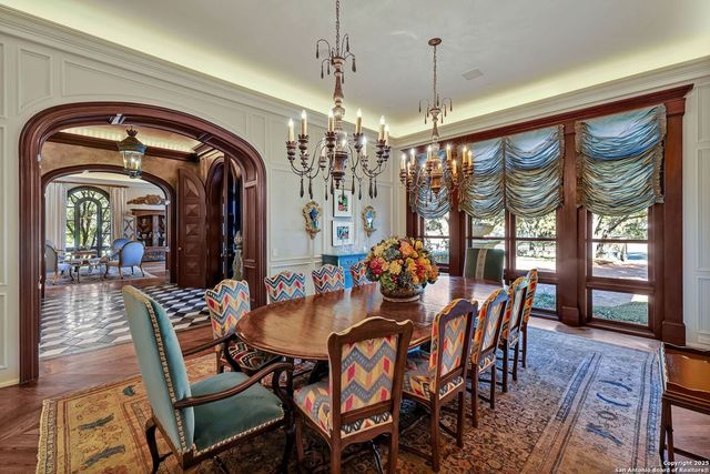 200 GENESEO RD, Terrell Hills, TX 78209