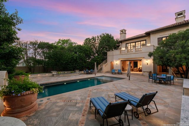 200 GENESEO RD, Terrell Hills, TX 78209