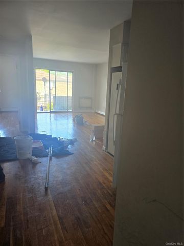 3238 Ely Ave, Bronx, NY 10469