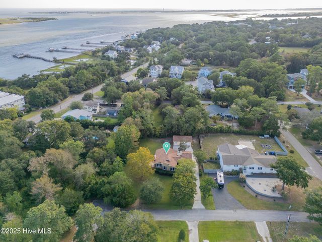 103 Herring Drive, Southport, NC 28461